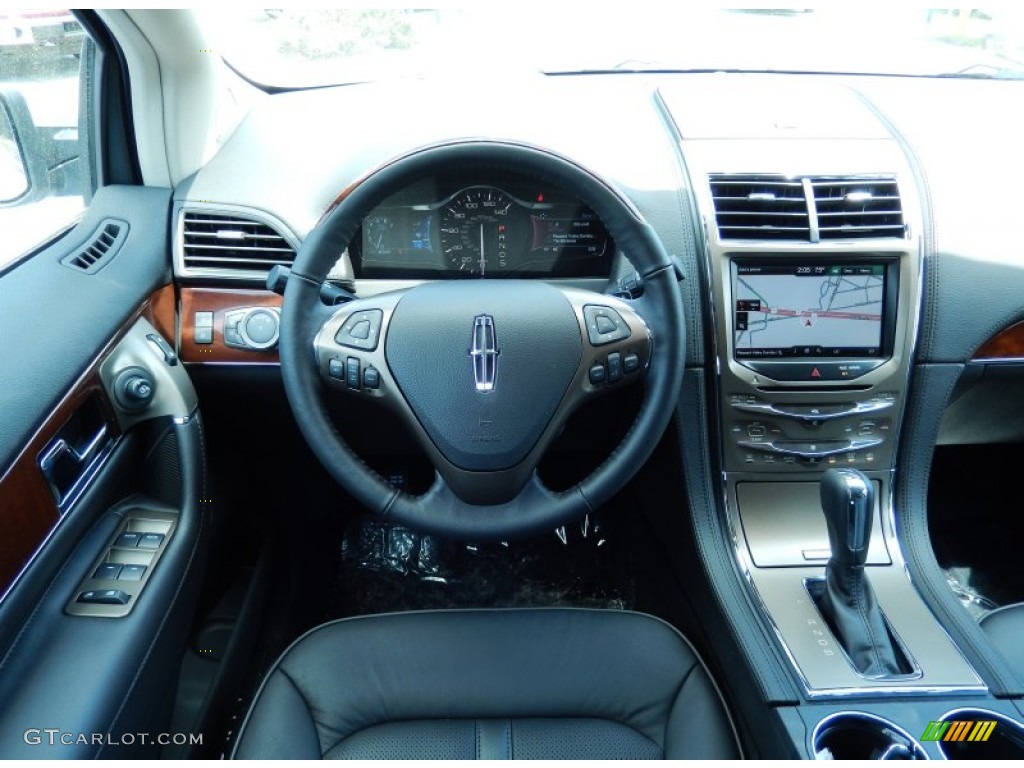 2014 Lincoln MKX FWD Charcoal Black Dashboard Photo #91873025