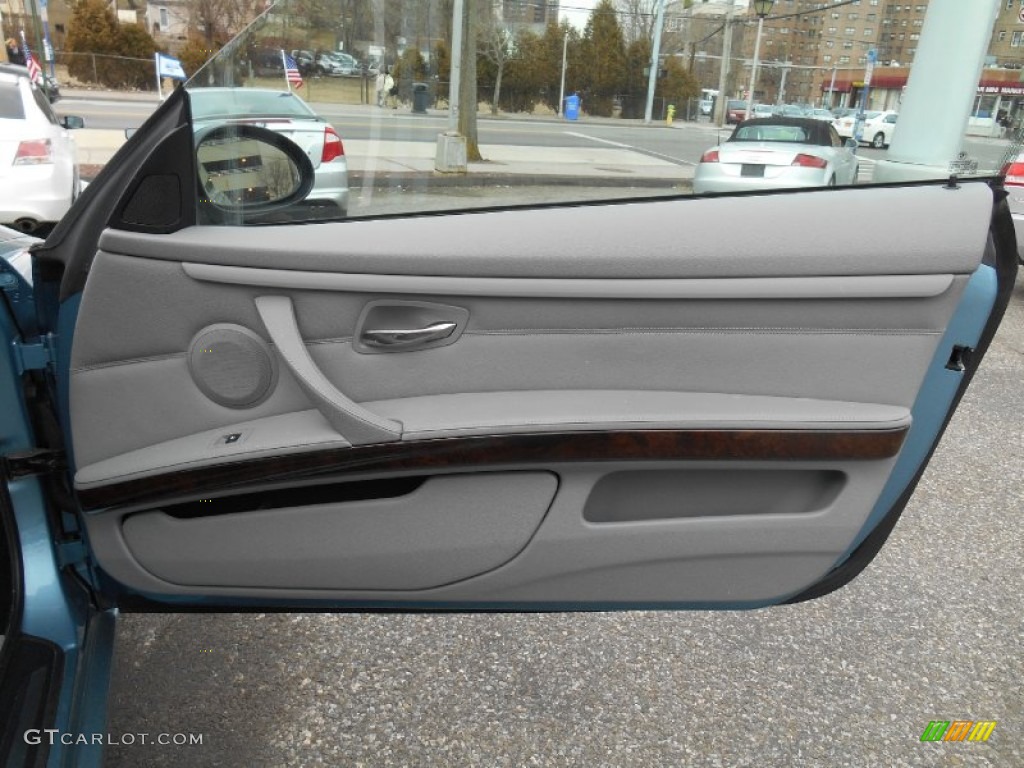 2008 BMW 3 Series 328i Coupe Gray Door Panel Photo #91874969