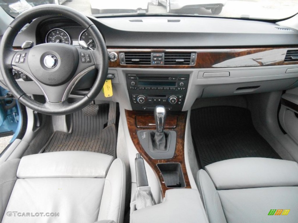 2008 BMW 3 Series 328i Coupe Gray Dashboard Photo #91875095