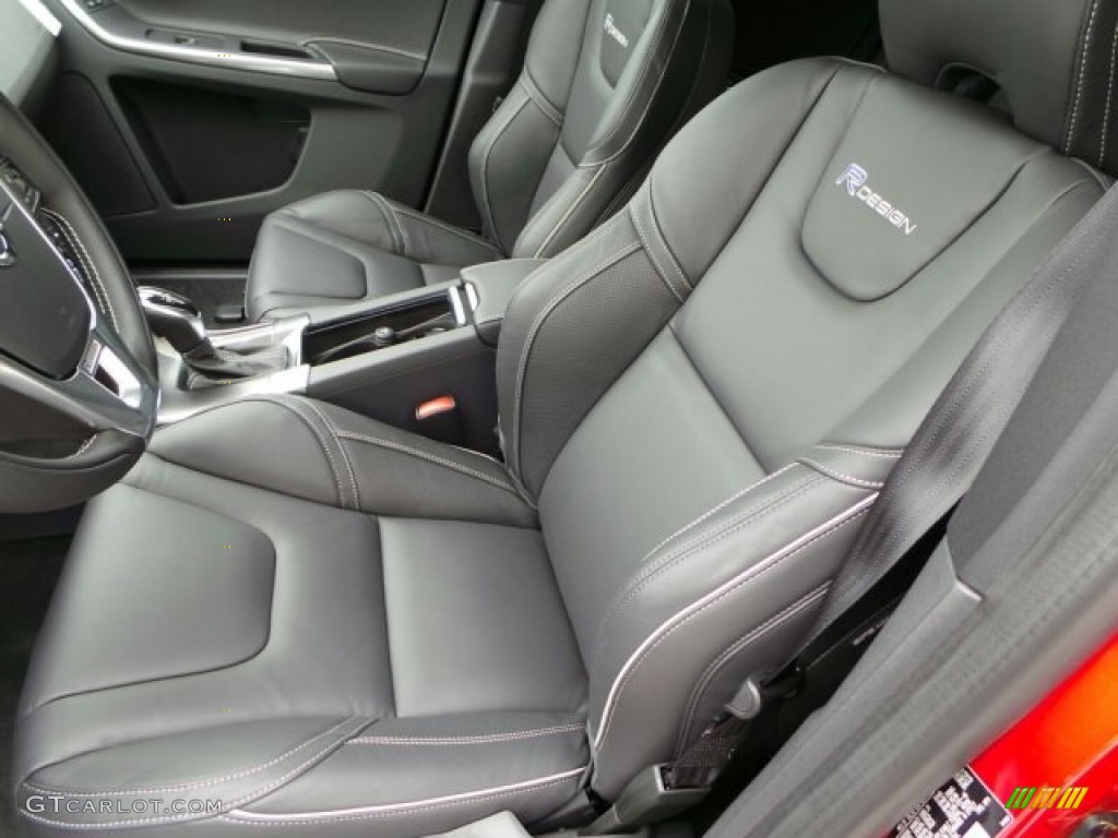 2015 Volvo XC60 T6 AWD R-Design Front Seat Photo #91877357