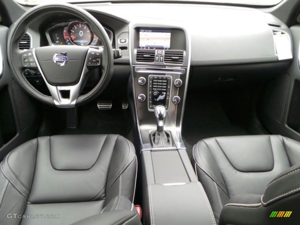 2015 Volvo XC60 T6 AWD R-Design R-Design Off Black Dashboard Photo #91878374