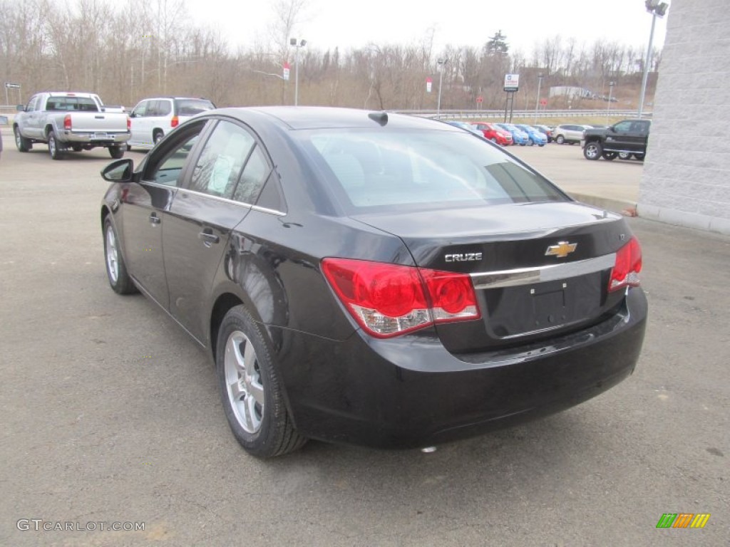 2014 Cruze LT - Black Granite Metallic / Medium Titanium photo #4
