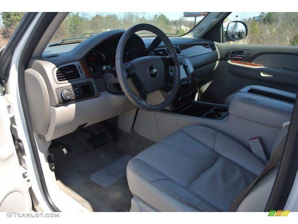 2008 Tahoe LT - Summit White / Light Cashmere/Ebony photo #26