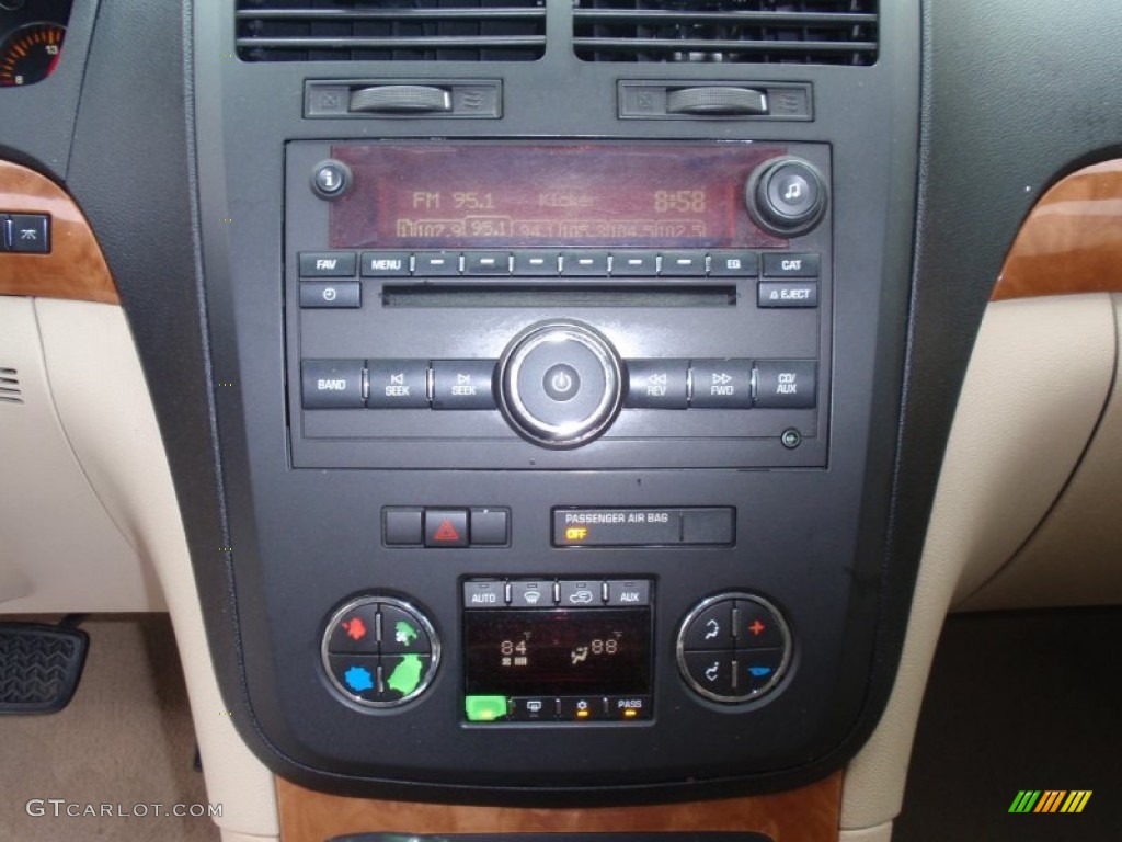 2007 Outlook XR - Gold Mist / Tan photo #45