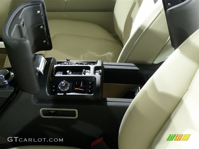 2008 Rolls-Royce Phantom Drophead Coupe,  Center Console 2008 Rolls-Royce Phantom Drophead Coupe Standard Phantom Drophead Coupe Model Parts