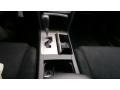 Super White - Camry SE Photo No. 16