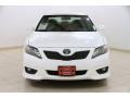 Super White - Camry SE Photo No. 2
