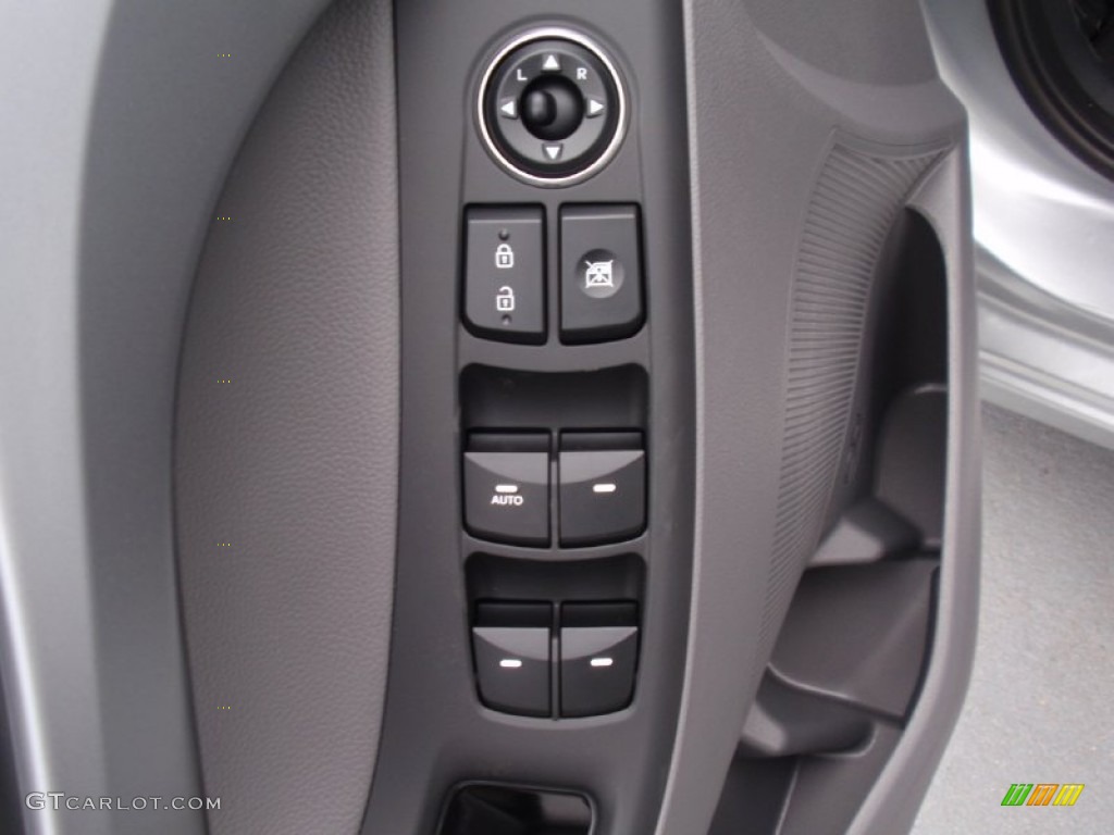 2014 Elantra Limited Sedan - Silver / Gray photo #24