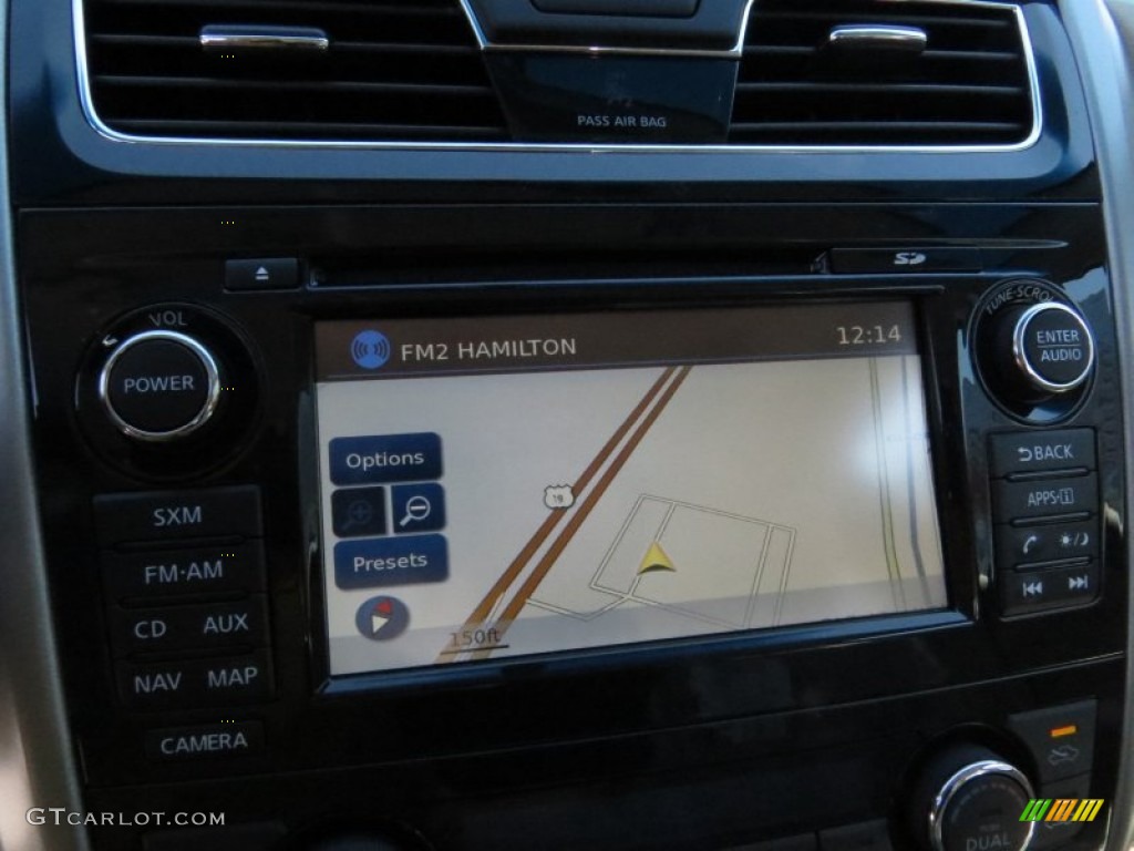 2014 Nissan Altima 2.5 SL Navigation Photos