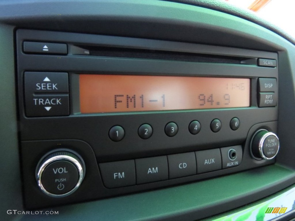 2014 Nissan Quest 3.5 S Audio System Photos