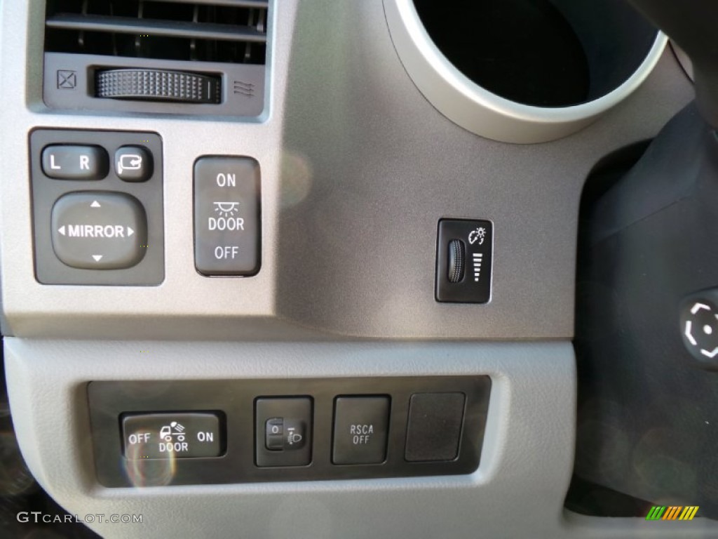 2011 Tundra Limited Double Cab 4x4 - Black / Graphite Gray photo #21