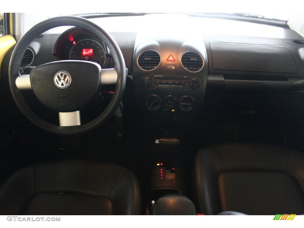2010 New Beetle 2.5 Coupe - Sunflower Yellow / Black photo #22
