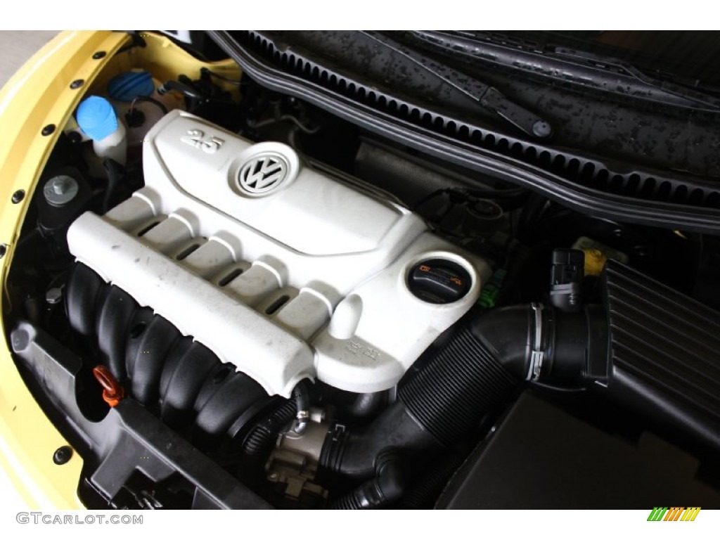 2010 New Beetle 2.5 Coupe - Sunflower Yellow / Black photo #30