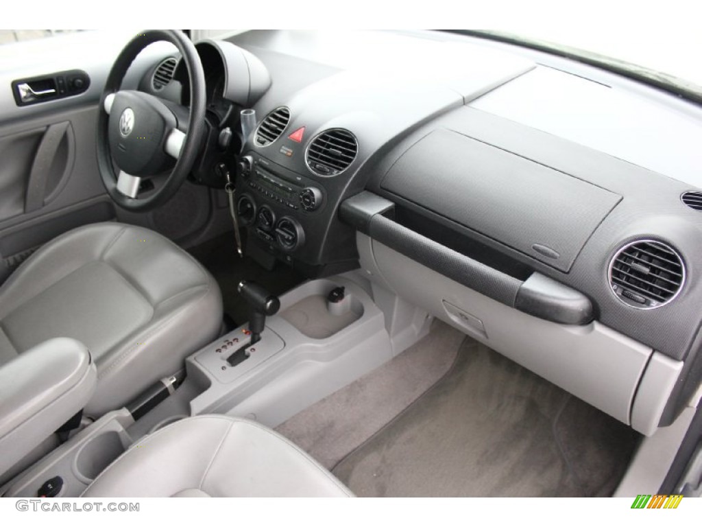 Black Interior 2007 Volkswagen New Beetle 2.5 Coupe Photo #91898047