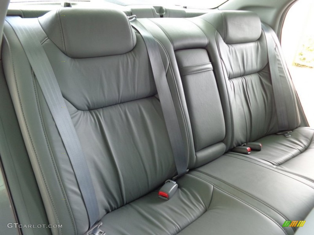 2000 Acura TL 3.2 Rear Seat Photos