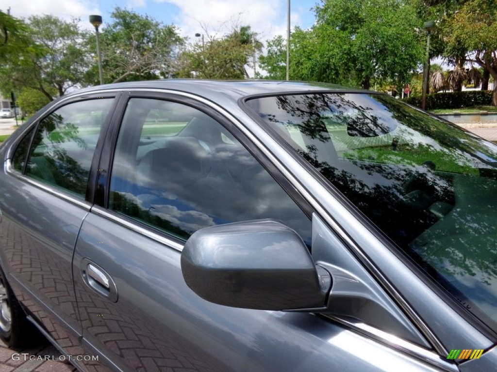 2000 TL 3.2 - Laguna Green Metallic / Fern photo #23