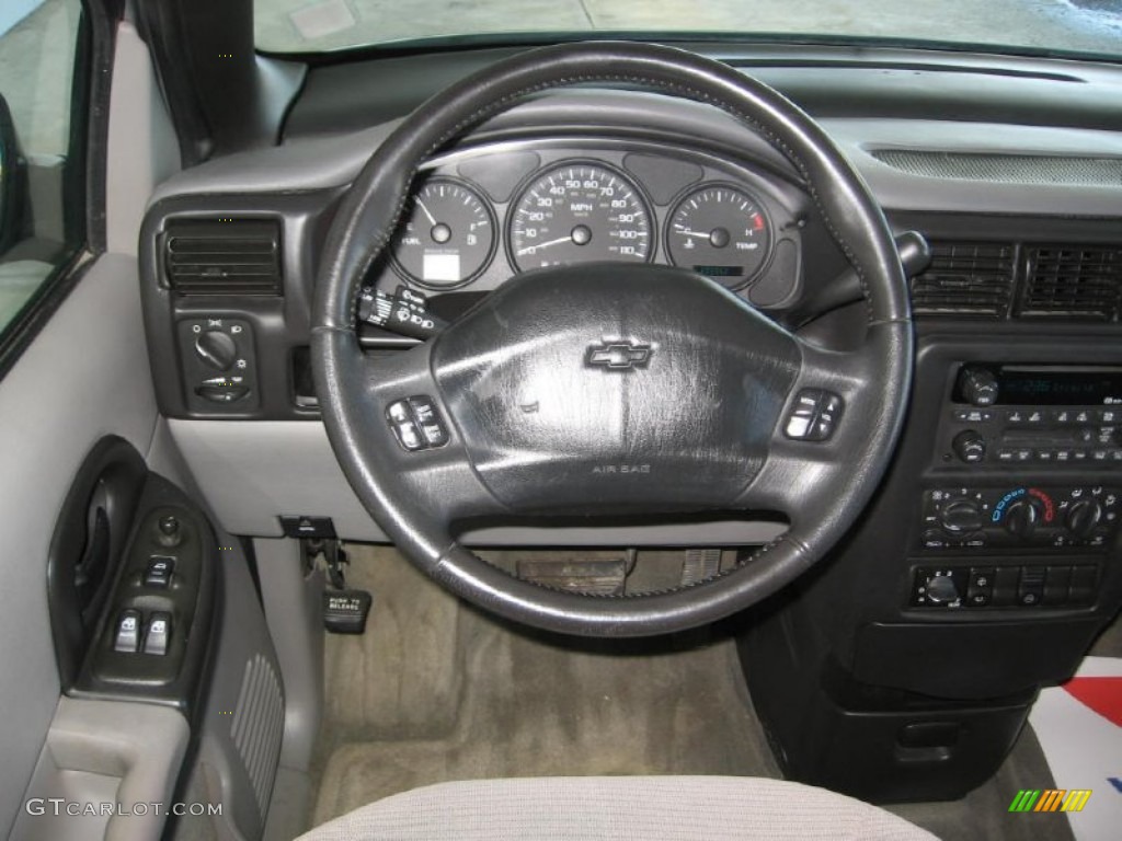 2003 Venture LT - Galaxy Silver Metallic / Medium Gray photo #4