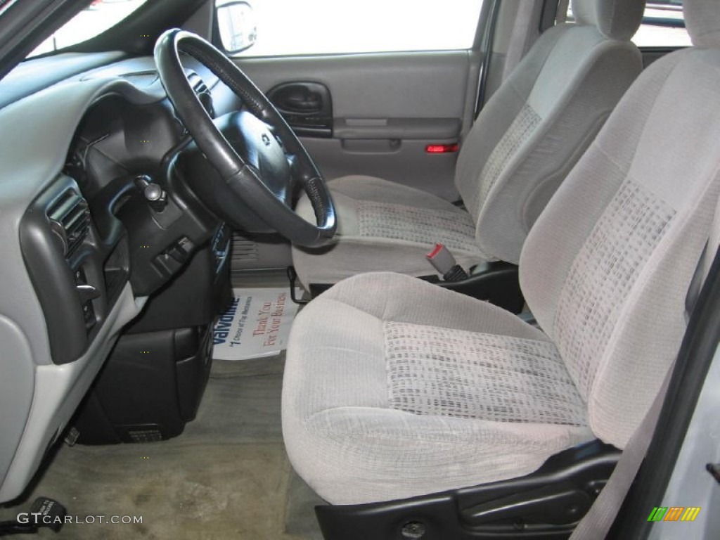 2003 Venture LT - Galaxy Silver Metallic / Medium Gray photo #8
