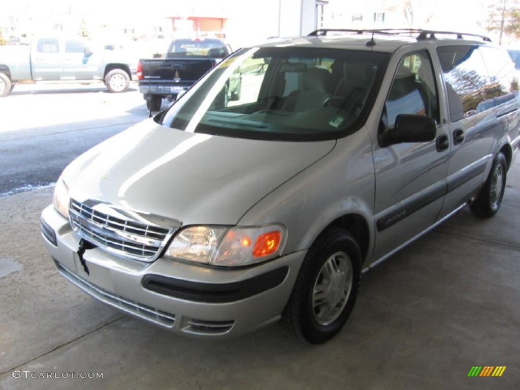 2003 Venture LT - Galaxy Silver Metallic / Medium Gray photo #25