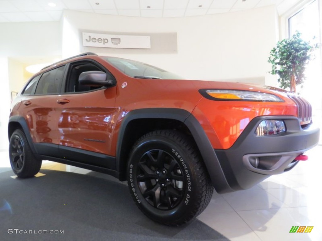 Mango Tango Pearl Coat 2014 Jeep Cherokee Trailhawk 4x4 Exterior Photo #91903144