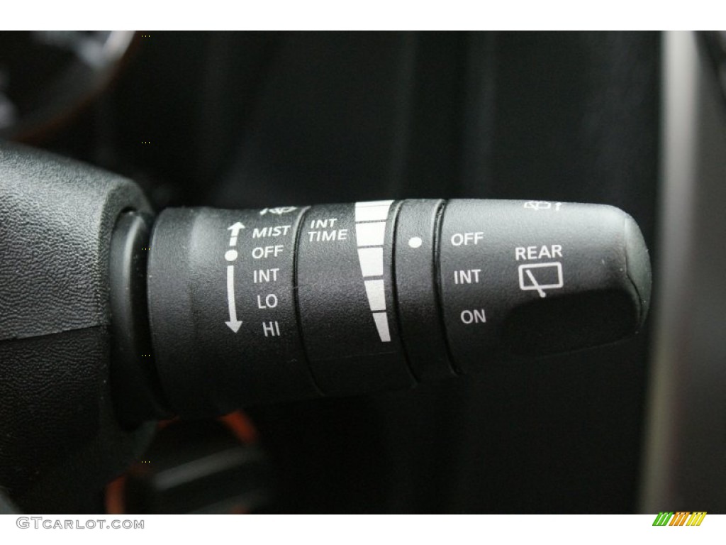 2011 Nissan Armada Platinum Controls Photos