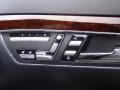 Black - S 550 Sedan Photo No. 25