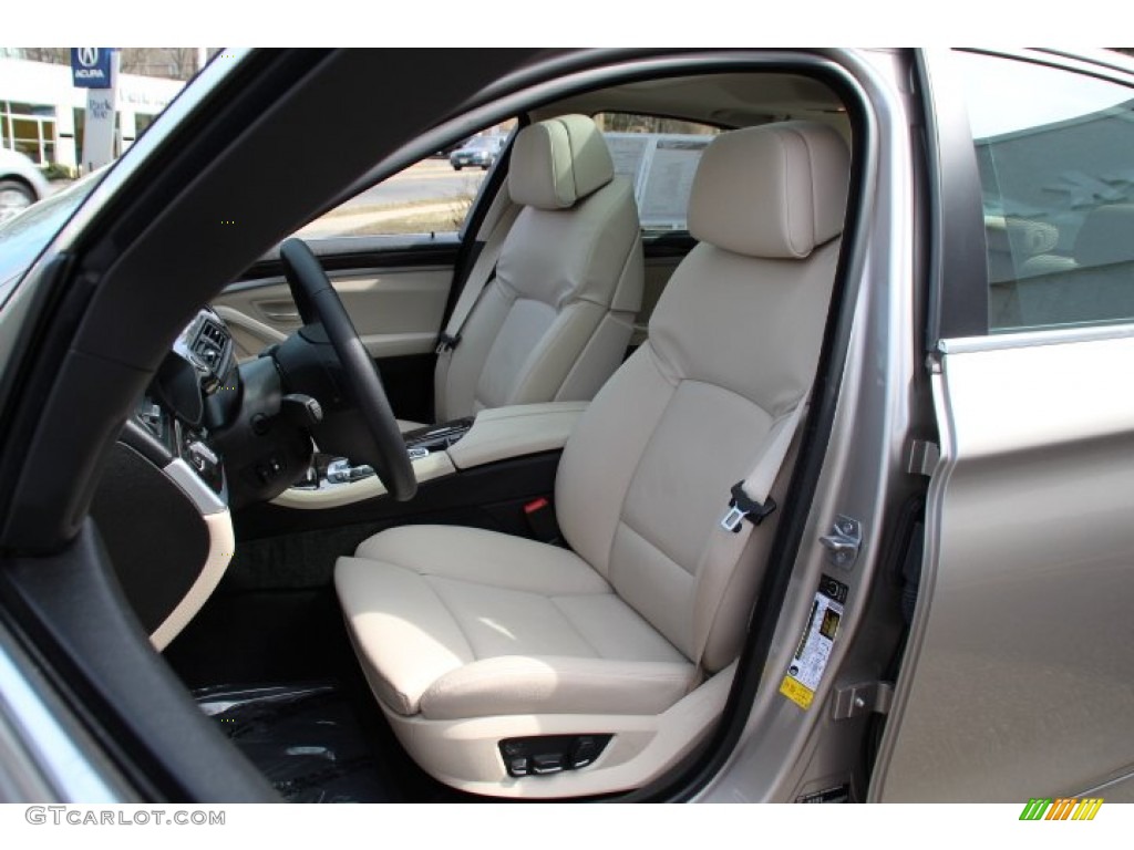 2013 BMW 5 Series 550i Sedan Front Seat Photo #91922530