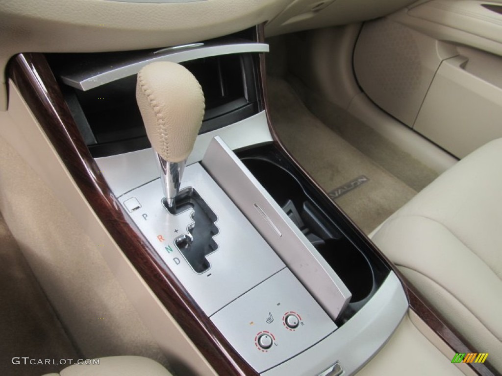 2010 Avalon XLS - Sandy Beach Metallic / Ivory photo #16