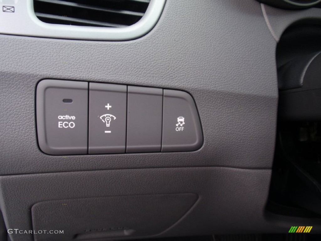 2014 Elantra Limited Sedan - Gray / Gray photo #34