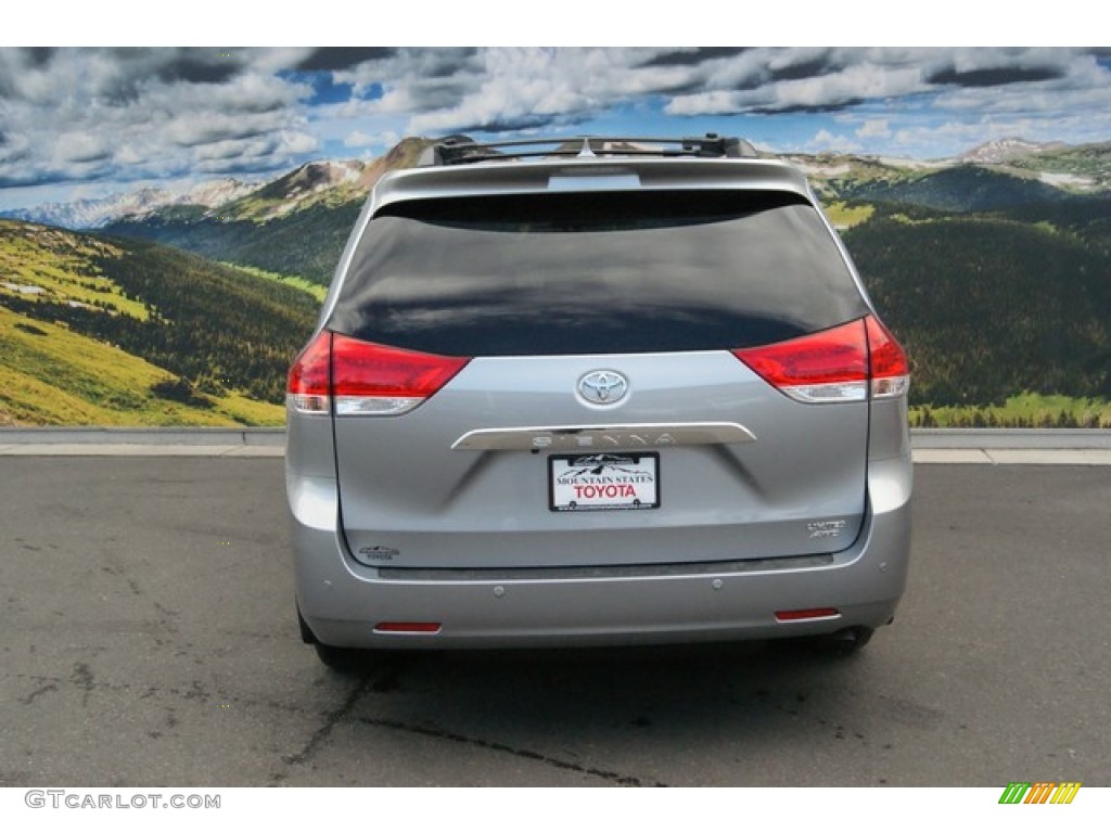 2014 Sienna Limited AWD - Silver Sky Metallic / Light Gray photo #4