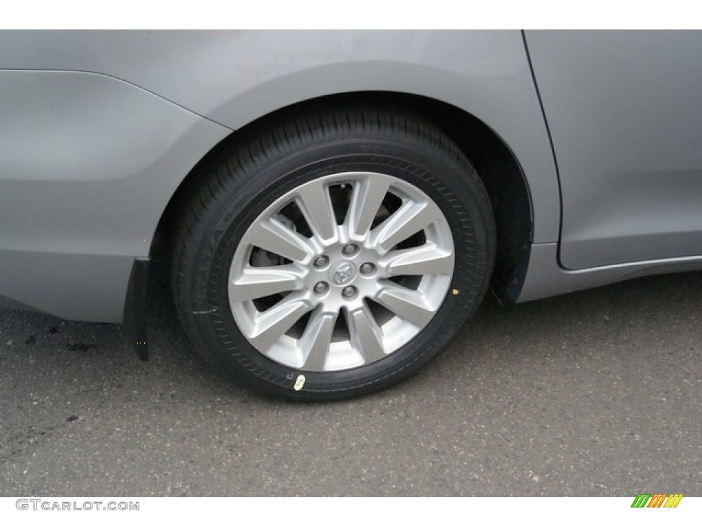 2014 Sienna Limited AWD - Silver Sky Metallic / Light Gray photo #11