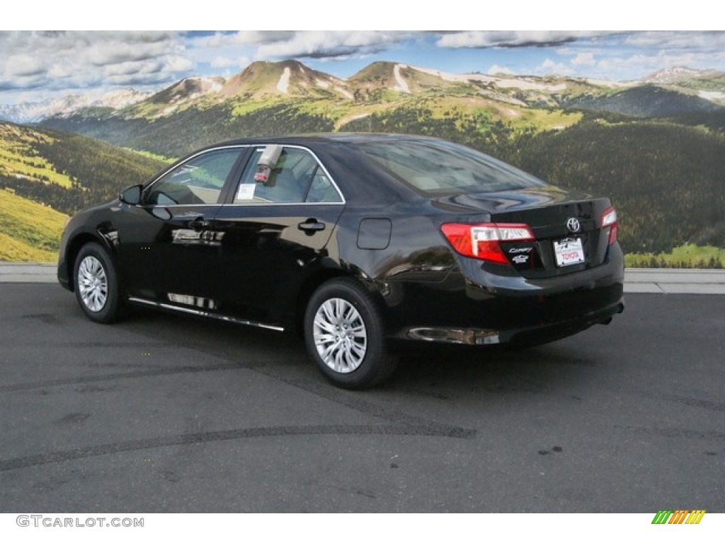 2014 Camry LE - Attitude Black Metallic / Ivory photo #3