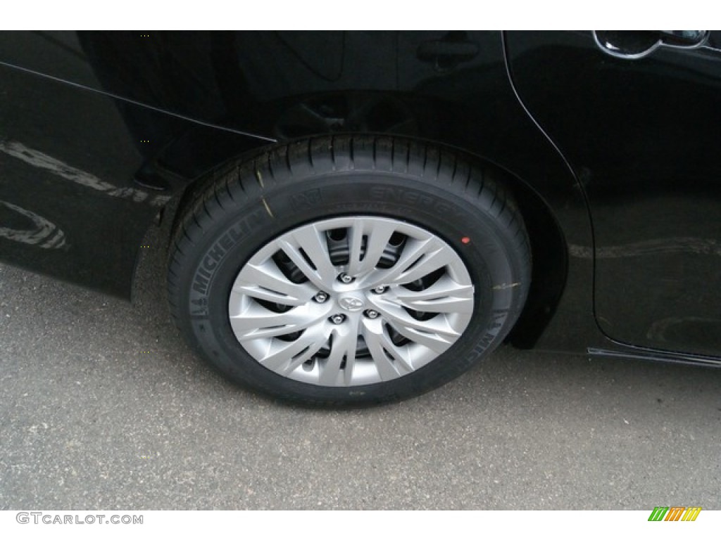 2014 Camry LE - Attitude Black Metallic / Ivory photo #9