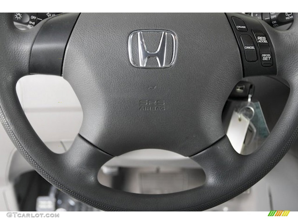 2010 Odyssey LX - Alabaster Silver Metallic / Gray photo #6