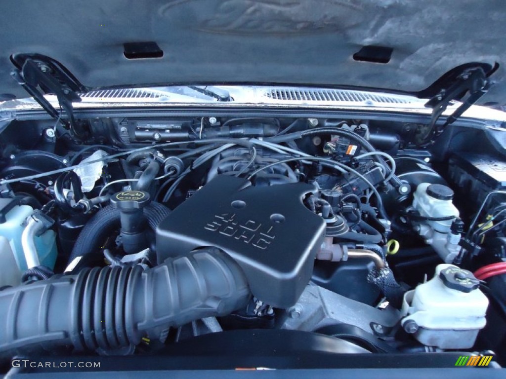 2005 Explorer Sport Trac XLT 4x4 - Black Clearcoat / Medium Dark Flint photo #15