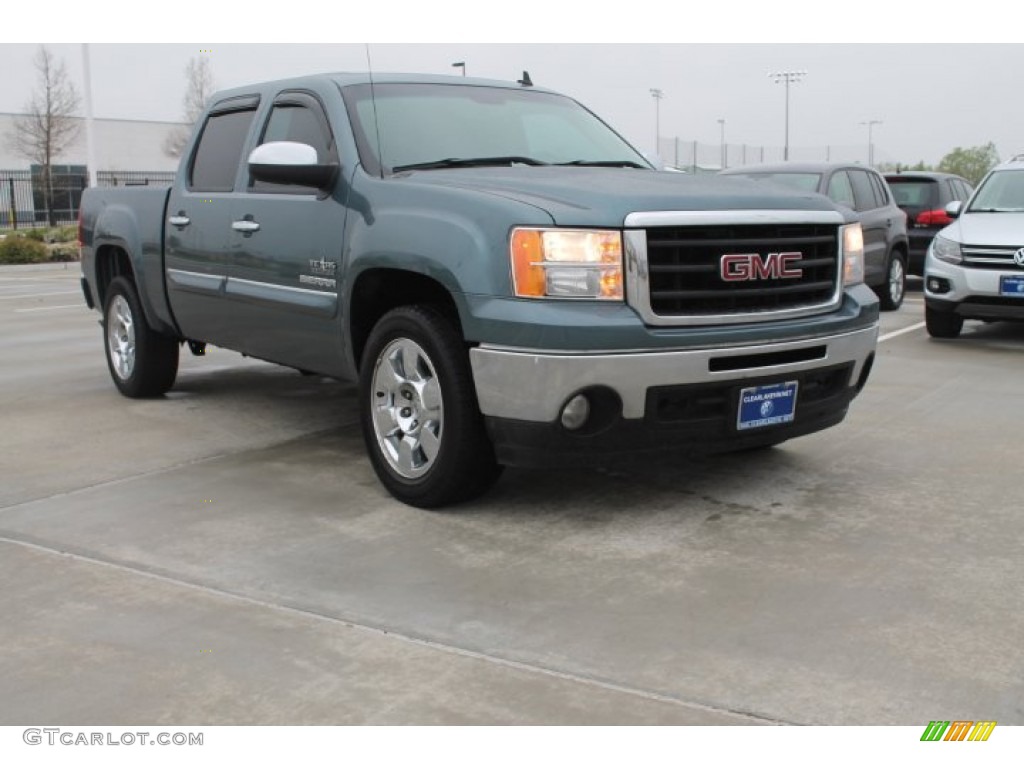 Stealth Gray Metallic GMC Sierra 1500