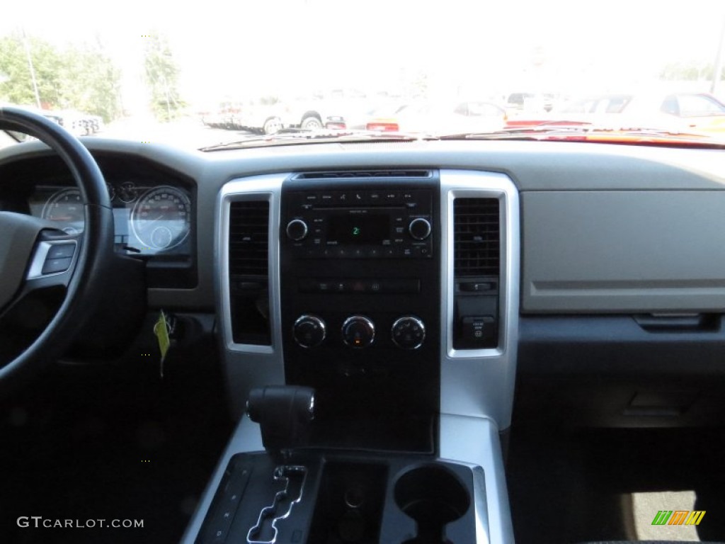 2010 Ram 1500 Big Horn Quad Cab - Inferno Red Crystal Pearl / Dark Slate/Medium Graystone photo #18