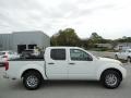 Glacier White - Frontier SV Crew Cab Photo No. 9