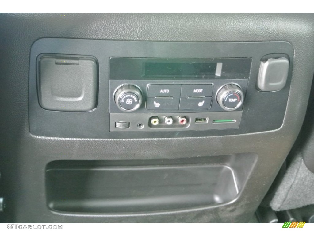 2015 Suburban LTZ 4WD - Black / Jet Black photo #17