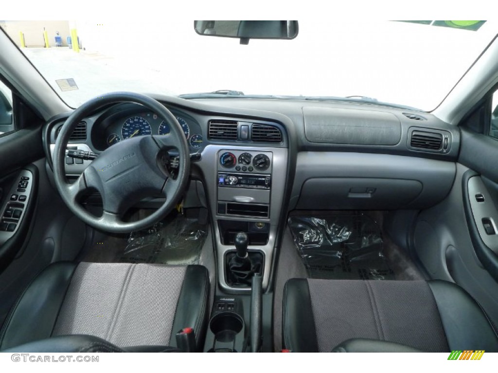 2004 Subaru Baja Sport Dashboard Photos