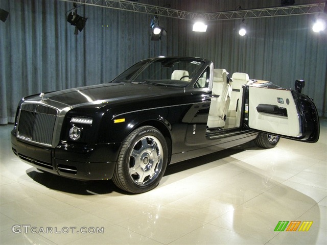 2008 Rolls-Royce Phantom Drophead Coupe, Diamond Black with Light Creme and Black Leather  2008 Rolls-Royce Phantom Drophead Coupe Standard Phantom Drophead Coupe Model Parts