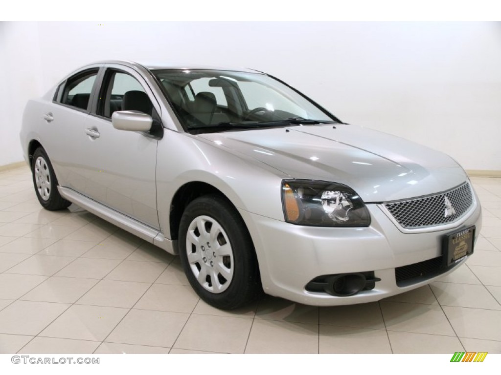 Quick Silver Pearl Mitsubishi Galant