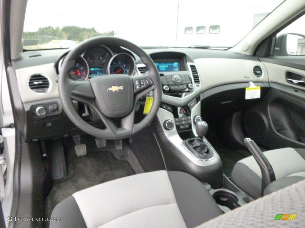 Jet Black/Medium Titanium Interior 2014 Chevrolet Cruze LS Photo #91952858