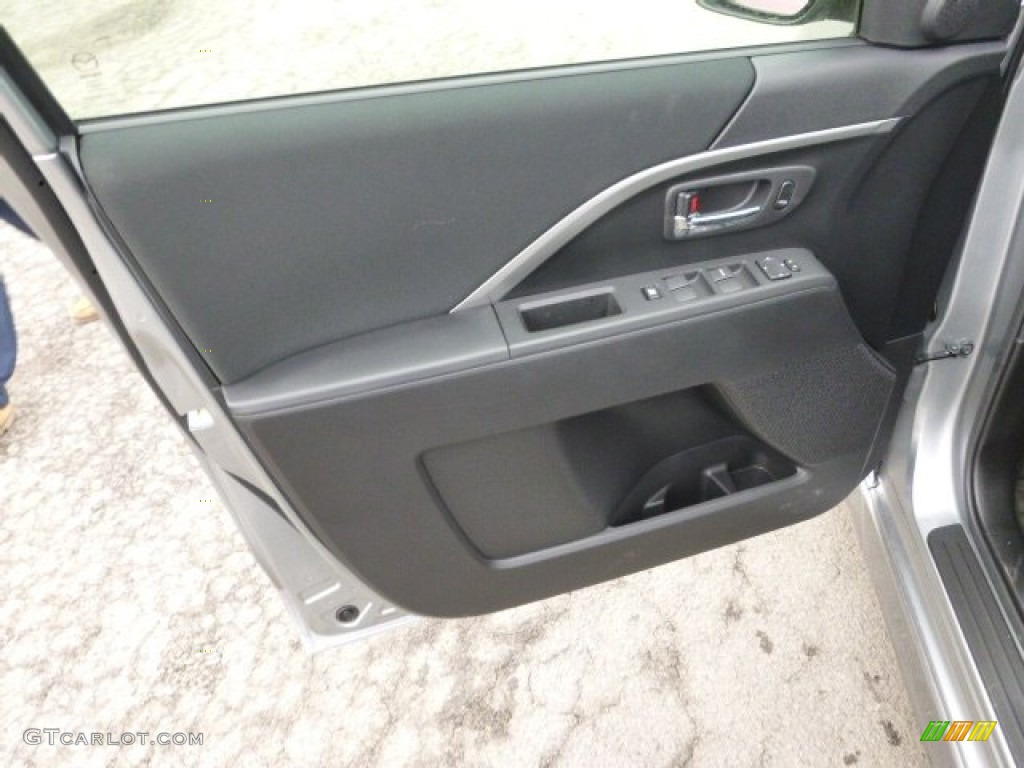 2013 MAZDA5 Touring - Liquid Silver Metallic / Black photo #11