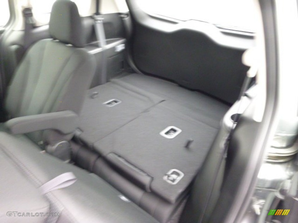 2013 MAZDA5 Touring - Liquid Silver Metallic / Black photo #13