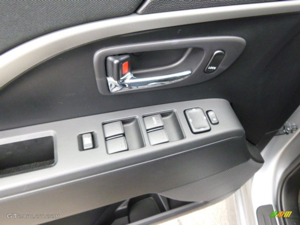 2013 MAZDA5 Touring - Liquid Silver Metallic / Black photo #18