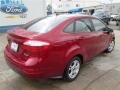 Ruby Red - Fiesta SE Sedan Photo No. 4