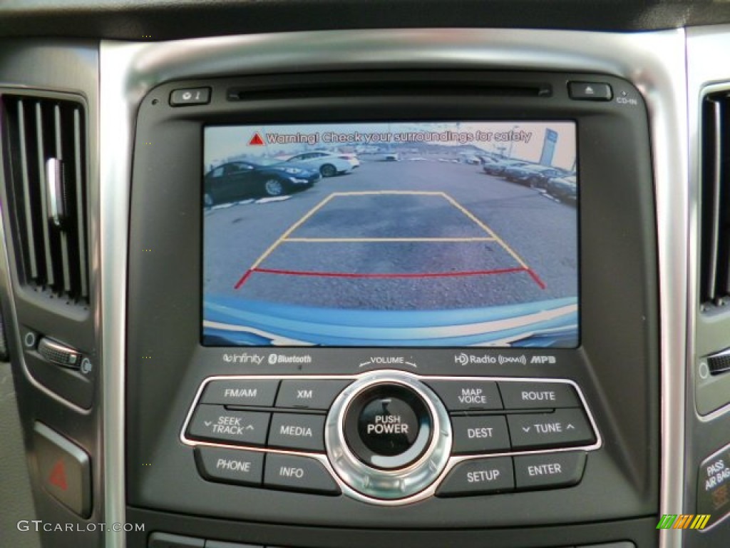 2014 Hyundai Sonata Hybrid Limited Controls Photo #91956746