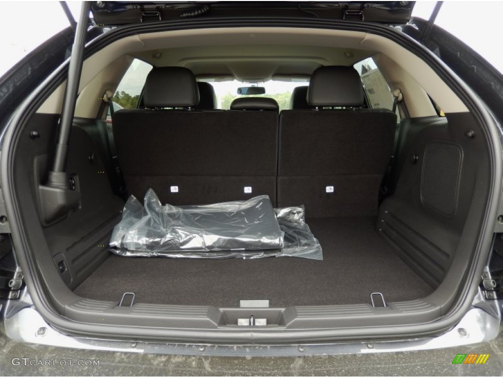2014 Lincoln MKX FWD Trunk Photos