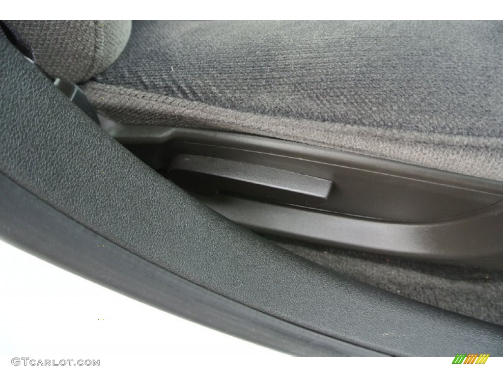 2013 Impala LT - Summit White / Ebony photo #21